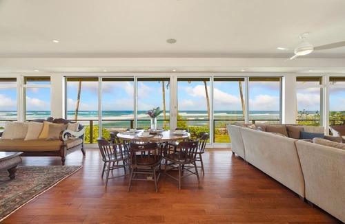 Wainiha House | Beachfront Luxury Dream House with A/C & Gym!