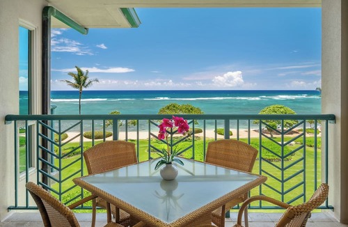 Wailua Hotel | Waipouli Beach Resorts & Spa Kauai by OUTRIGGER