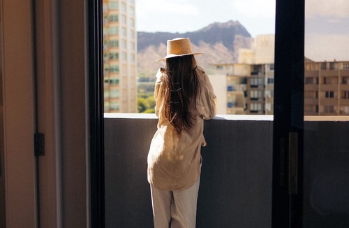 Waikiki Hotel | Hotel Renew