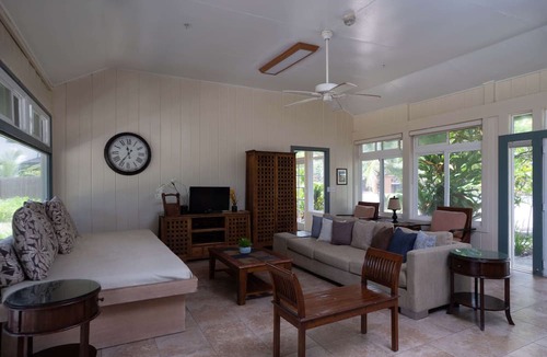 Laie House | Paradise Beachfront Private Estate “MAHAKEA” Licensed Vacation Rental