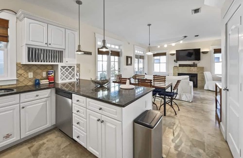 Rosemary Beach House | Mare E Sole 2 Bedroom Home by RedAwning