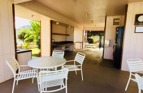 Nawiliwili Condo | Updated, Affordable, Great Central Location, Beach Across Street!