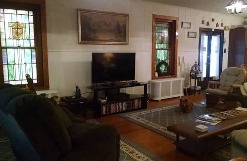 Numidia Bed & Breakfast | Fish & Loaves B&B