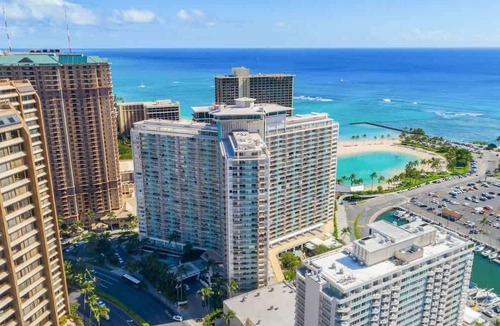 Waikiki Apartment | @ Marbella Lane - Ocean Marina View Ilikai Hotel
