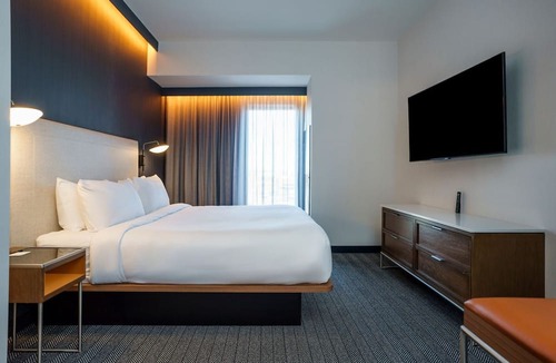 Madison Hotel | Courtyard by Marriott Huntsville-Madison