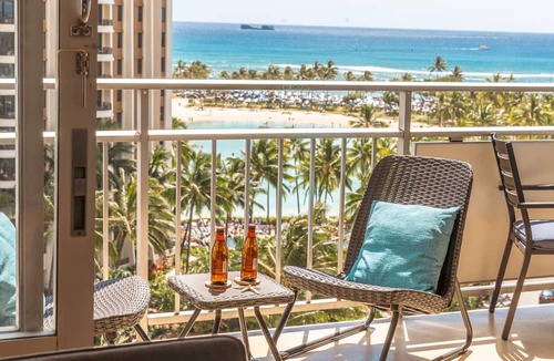 Waikiki Apartment | Ilikai Hotel Condo at Waikiki with Parking