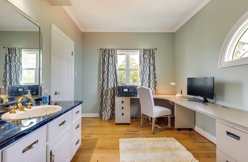 Theodore House | Waterfront Vacation Rental: 9 Mi to Dauphin Island