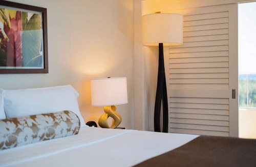 Diamond Head - Kapahulu - St. Louis Hotel | Lotus Honolulu at Diamond Head
