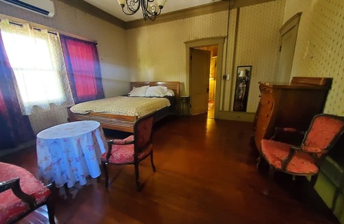 Manoa Bed & Breakfast | Manoa Valley Inn
