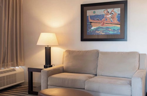 Kihei Hotel | Maui Coast Hotel