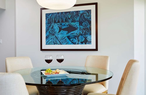 Waikiki Hotel | Ilikai Hotel & Luxury Suites