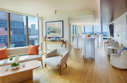 Ala Moana Hotel | Renaissance Honolulu Hotel & Spa