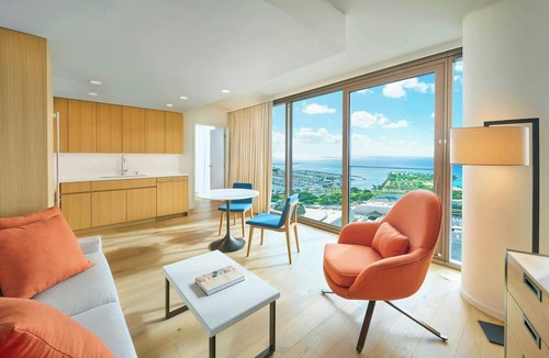 Ala Moana Hotel | Renaissance Honolulu Hotel & Spa