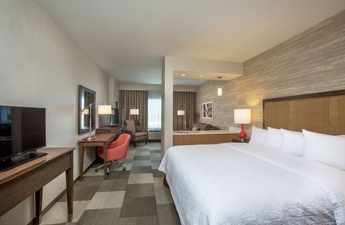 Kapolei Hotel | Hampton Inn & Suites Oahu/Kapolei