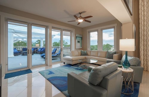 Baytowne Wharf Condo | The Blue Pearl Penthouse- Sandestin