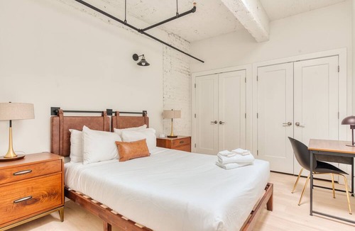 West Philadelphia Apartment | Sosuite at West Lofts - West Philadelphia