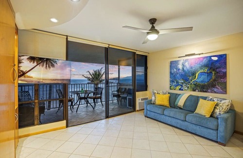 Maalaea Condo | Simply Amazing Oceanfront Condo! Milowai 310