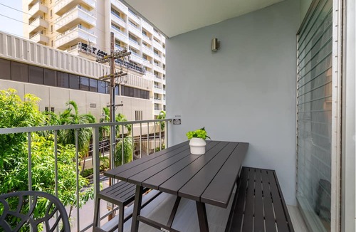 Waikiki Apartment | Take-It-Easy Waikīkī Beach Condo