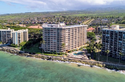 Kahana Apartment | 🐬Whales and The Waves | Discount | Beachfront | Oceanview | Pool | AC🐬