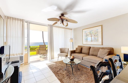 Maalaea Condo | Island Sands Resort Condo w/Free WiFi, Ocean View-Near Everything
