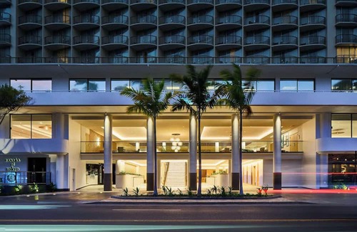 Waikiki Hotel | Great for Groups! 3 Comfortable Units, Near to Honolulu Zoo!