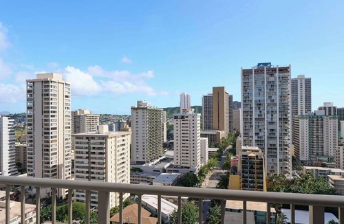 Waikiki Hotel | Great for Groups! 3 Comfortable Units, Near to Honolulu Zoo!