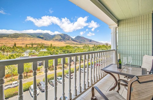 Historic Lahaina Front Street Condo | Lahaina Shores unit 528