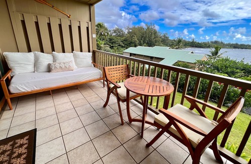 Hana Apartment | Oceanview Condo in Hana-Let the ocean lull you to sleep