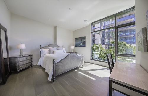 Ala Moana Condo | Park Lane Ala Moana Located on the ocean side of Ala Moana Shopping Center
