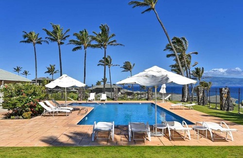 Napili Condo | Kapalua Bay Villa 33G2 Renovated 1BD OceanFront Villa w Pool AC