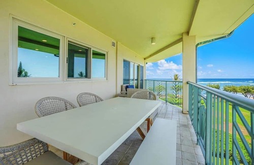 Wailua Condo | G401 - Top Floor Ocean View Corner Suite - Extra Large Floor Plan in Kapaa w AC!