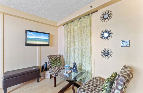 Waikiki Condo | Large Studio - 2 Decks - 2 Short Blocks From Beach - #703-A