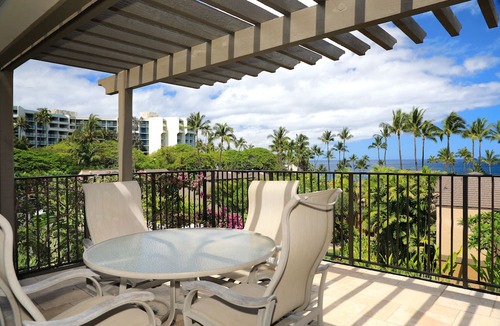 Wailea Condo | Cozy Treasure Nestled on a Lush Oceanfront Property - Wailea Elua 1508