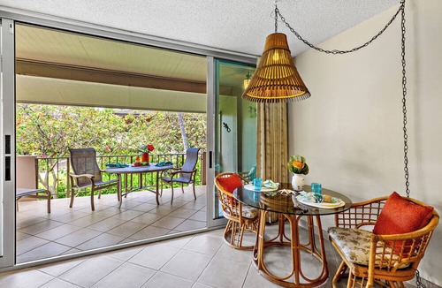 Kaanapali Condo | Great value Sleeps 3, Private Beach Club, walk Kaanapali Beach, Gym