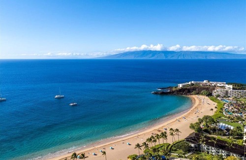 Kaanapali Condo | Whaler 456 Spectacular Views And Close To Everything
