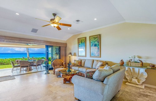 Downtown Lahaina Condo | 150-3 Superior Oceanfront Gold Coast Location.