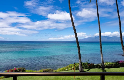 Honokowai Condo | Oceanfront Luxury Kuleana 614 Best View AC Pool Lanai