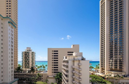 Waikiki Apartment | ALOHA-WAIKIKI OCEAN VIEW LIVING 11