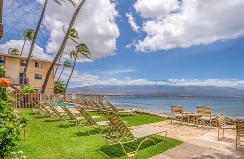 Maalaea Condo | Maui beachfront, steps to the sand!*Hono Kai C1*