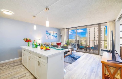 Waikiki Condo | Ocean-view condo near Waikiki Beach