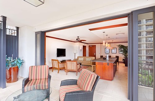 Ko Olina Condo | Relaxing 4th floor with Lap Pool View - Ocean Tower Beach Villa