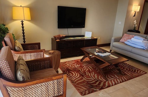 Ko Olina Condo | Luxurious Ocean View Beach Villas at Ko Olina - End unit O524