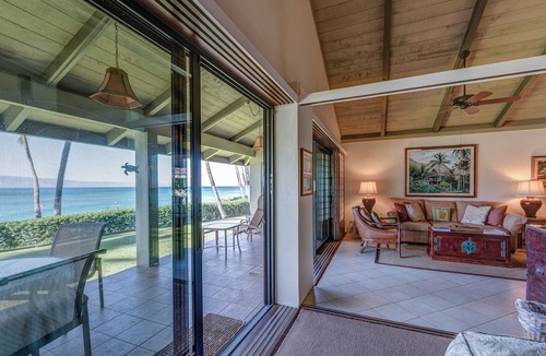 Napili Condo | Napili Lani 320 2BD Luxury with Beach Access