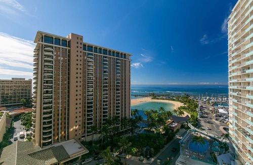 Waikiki Condo | Ilikai 1418 2 Bed Room Luxury Remodel Ocean/Lagoon Views