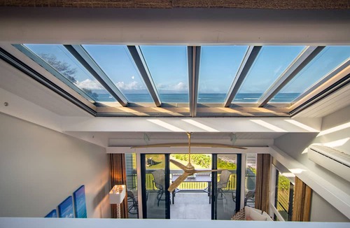 Kahana Condo | Breathtaking Transformation! Luxury 3-BR Oceanfront Condo