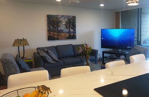 Kihei Condo | Oceanfront, Million-Dollar-View, Newly renovated! B421