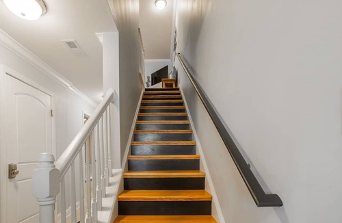 Rehoboth Beach House | Dog Friendly Rehoboth Beach Townhouse Pool Parking