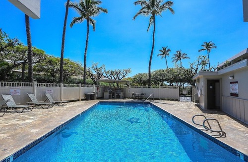 Kihei Condo | Where Aloha Lives Kihei Remodeled Condo Lanai AC Steps to Kamaole Beach