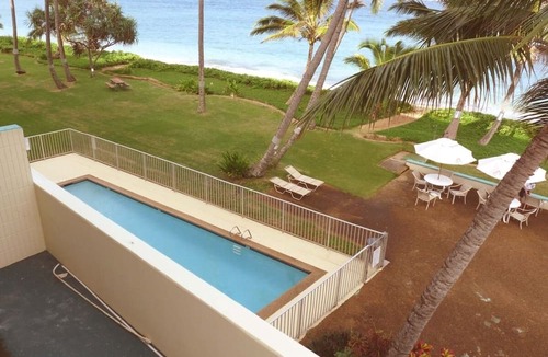Punaluu Condo | North Shore end unit with wrap around lanai on Secluded Beach