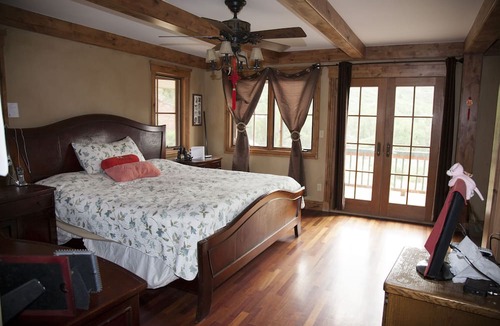 Basalt House | Lovely Home situated along the beautiful Frying Pan river.